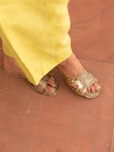 Load image into Gallery viewer, Achilles