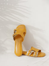 Load image into Gallery viewer, Canary