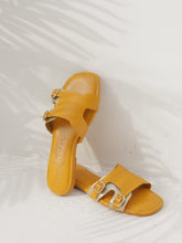 Load image into Gallery viewer, Canary