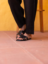 Load image into Gallery viewer, Onyx