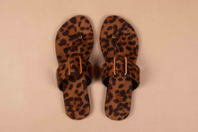 Load image into Gallery viewer, Feline