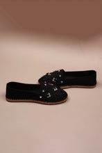 Load image into Gallery viewer, Bee