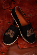 Load image into Gallery viewer, Monarch