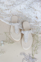 Load image into Gallery viewer, French Pearl