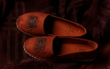 Load image into Gallery viewer, Russet