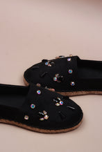 Load image into Gallery viewer, Bee