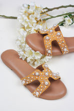 Load image into Gallery viewer, Casablanca