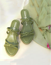 Load image into Gallery viewer, Juniper