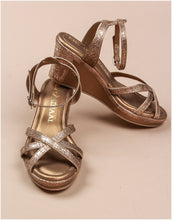 Load image into Gallery viewer, Sepia