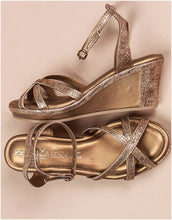 Load image into Gallery viewer, Sepia